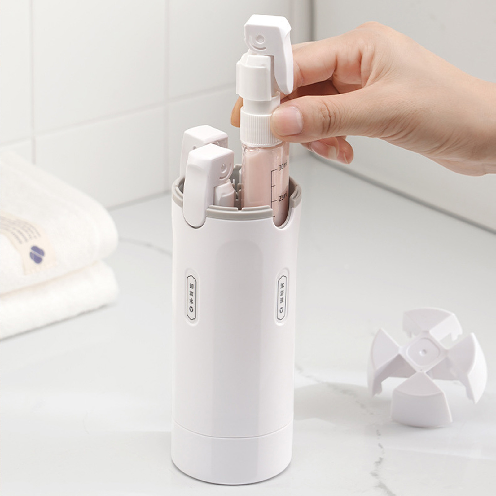 4-in-1 Travel Liquid Dispenser - огляд і ціна Dry Shampoo Travel