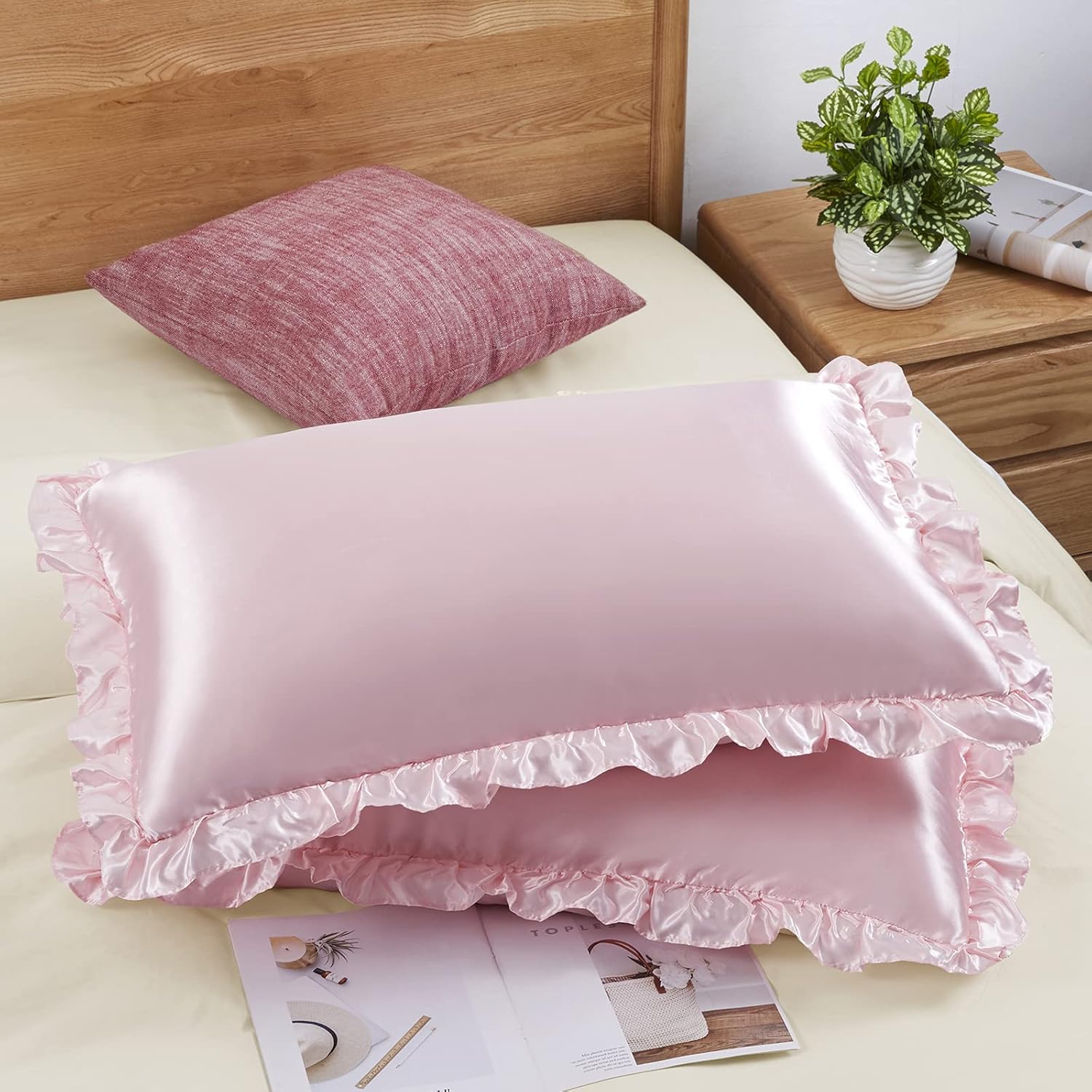 2Pcs Satin Ruffled Pillow Case - огляд і ціна Satin Pillowcase Silk